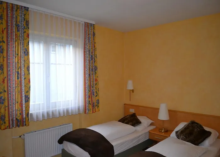 Hotel Hotel-gasthof Rotes Ross Markt Einersheim