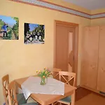 Hotel-gasthof Rotes Roß Markt Einersheim