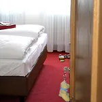 Hotel-gasthof Rotes Roß Hotel 2*