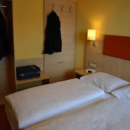 ホテル Hotel-gasthof Rotes Ross