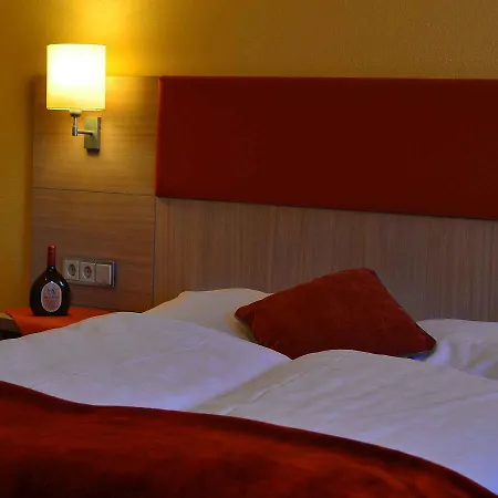 Hotel-gasthof Rotes Ross 2*